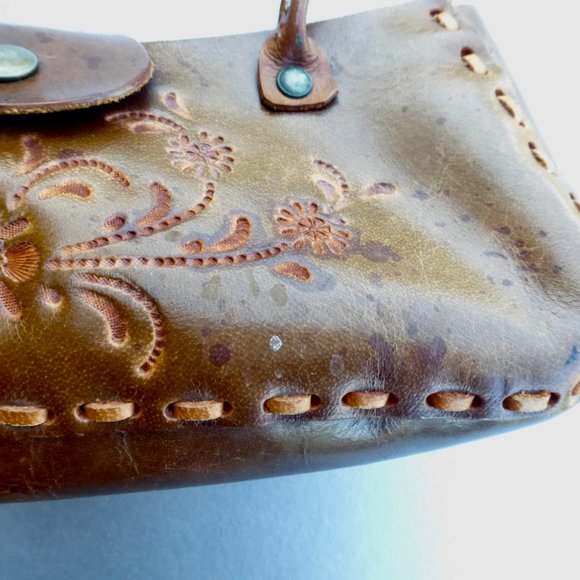 Tooled Floral Authentic Brown Leather Shoulder Bag - Picture 6 of 16